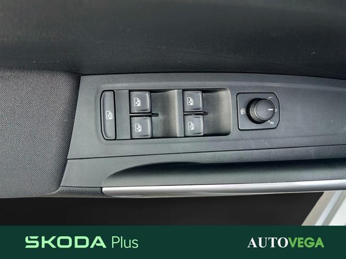 AutoVega - SKODA Fabia | ID 38302
