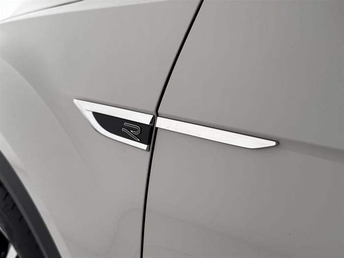 AutoVega - VOLKSWAGEN T-Roc | ID 38422