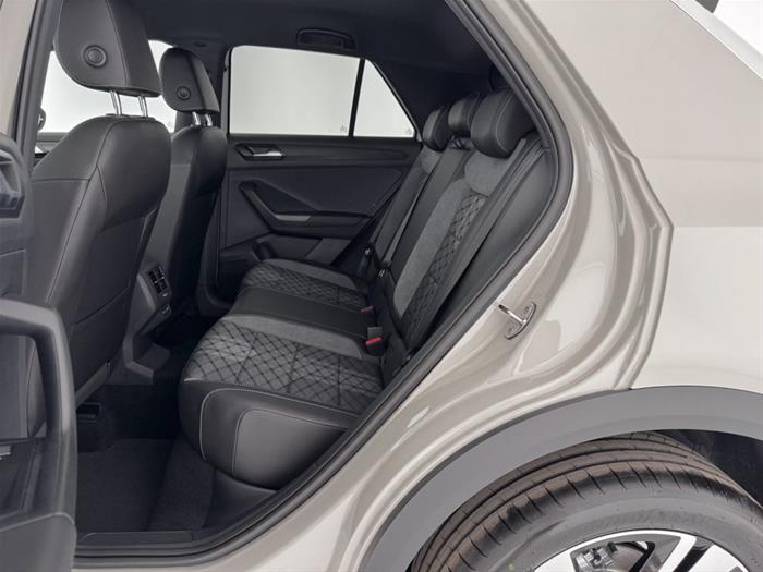 AutoVega - VOLKSWAGEN T-Roc | ID 38422