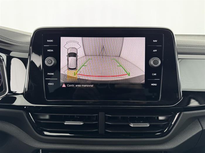 AutoVega - VOLKSWAGEN T-Roc | ID 38423