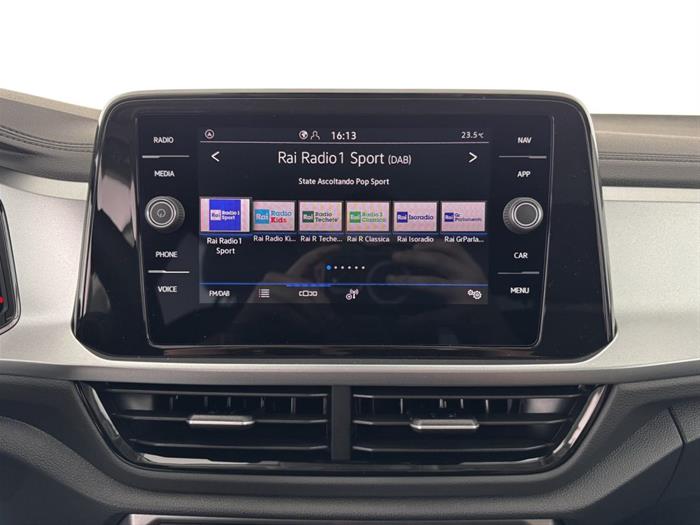 AutoVega - VOLKSWAGEN T-Roc | ID 38454