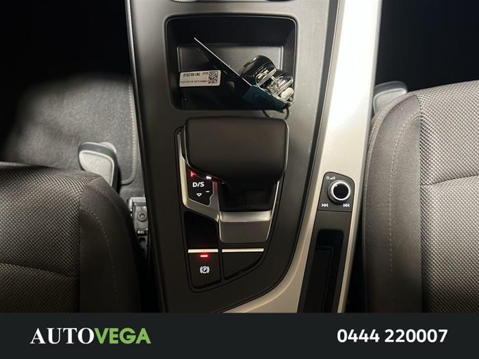 AutoVega - AUDI A4 | ID 38458