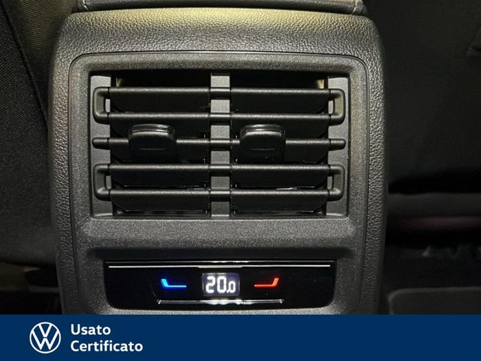 AutoVega - VOLKSWAGEN Golf | ID 38459