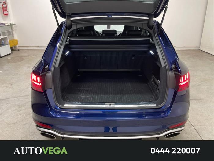 AutoVega - AUDI RS4 | ID 38484