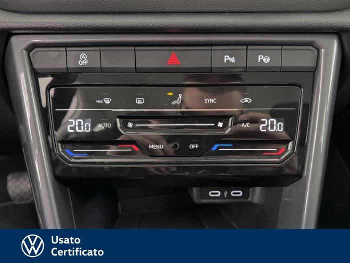 AutoVega - VOLKSWAGEN T-Roc | ID 38487