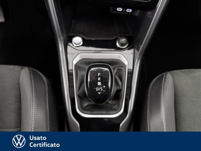AutoVega - VOLKSWAGEN T-Roc | ID 38487