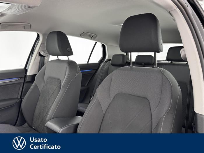 AutoVega - VOLKSWAGEN Golf | ID 38492