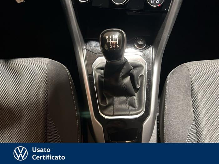 AutoVega - VOLKSWAGEN T-Roc | ID 38498