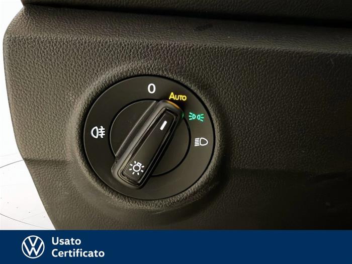 AutoVega - VOLKSWAGEN T-Roc | ID 38498