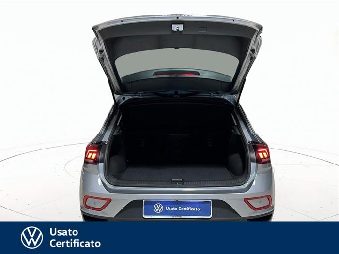 AutoVega - VOLKSWAGEN T-Roc | ID 38498