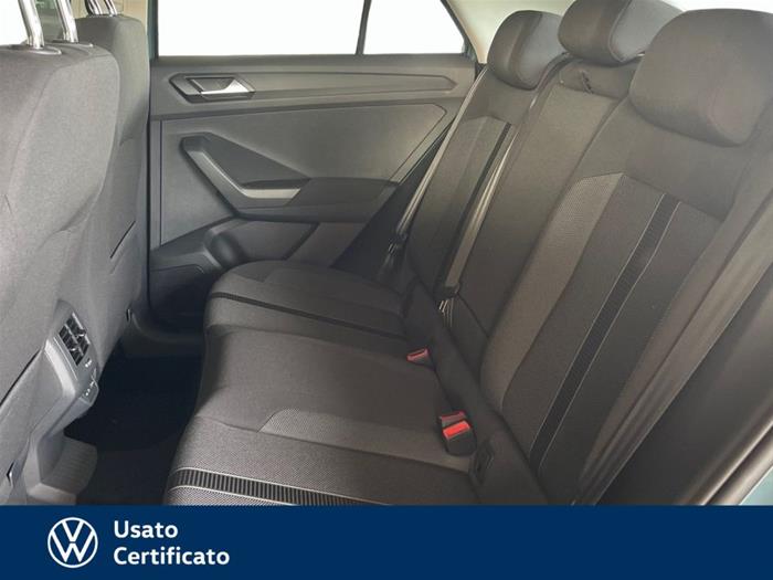 AutoVega - VOLKSWAGEN T-Roc | ID 38526