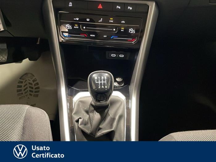 AutoVega - VOLKSWAGEN T-Roc | ID 38540