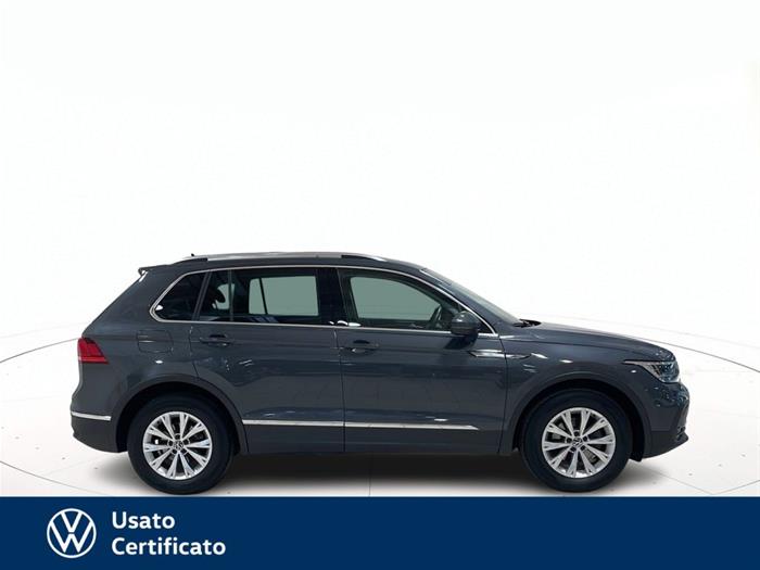 AutoVega - VOLKSWAGEN Tiguan | ID 38634