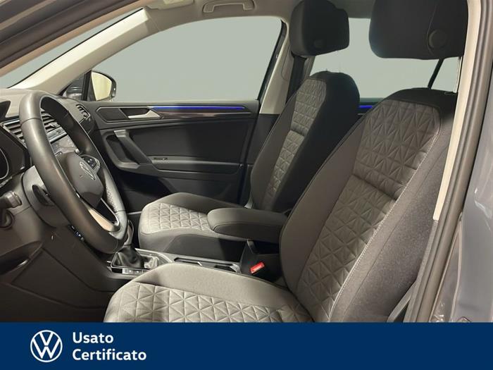 AutoVega - VOLKSWAGEN Tiguan | ID 38634