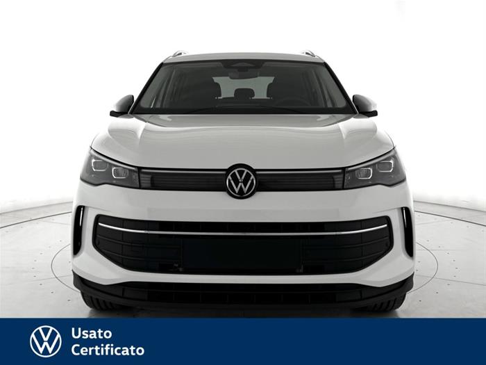 AutoVega - VOLKSWAGEN Tiguan | ID 38660