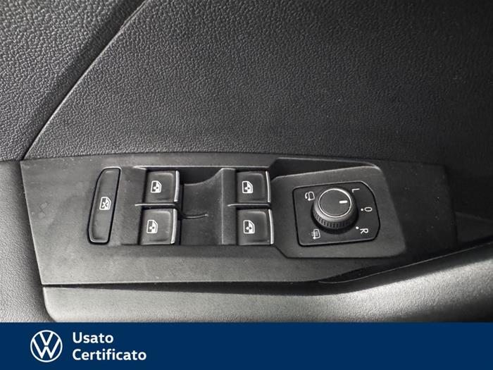 AutoVega - VOLKSWAGEN T-Cross | ID 38693