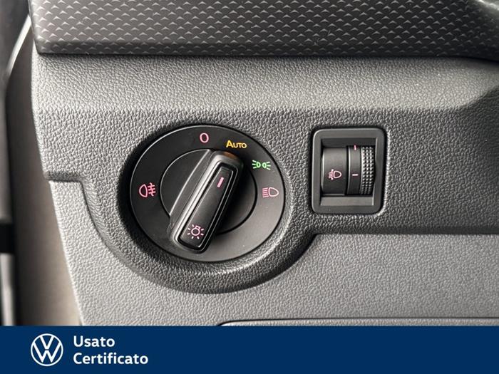 AutoVega - VOLKSWAGEN T-Cross | ID 38730