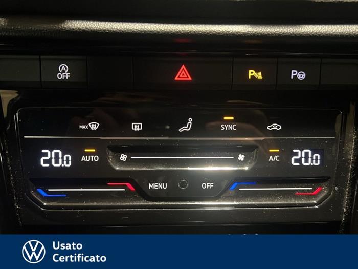 AutoVega - VOLKSWAGEN T-Roc | ID 38773