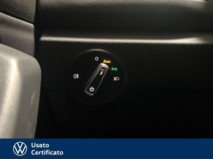 AutoVega - VOLKSWAGEN T-Roc | ID 38773