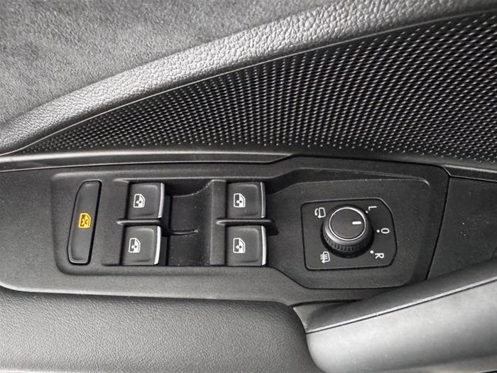 AutoVega - VOLKSWAGEN Tayron | ID 38809