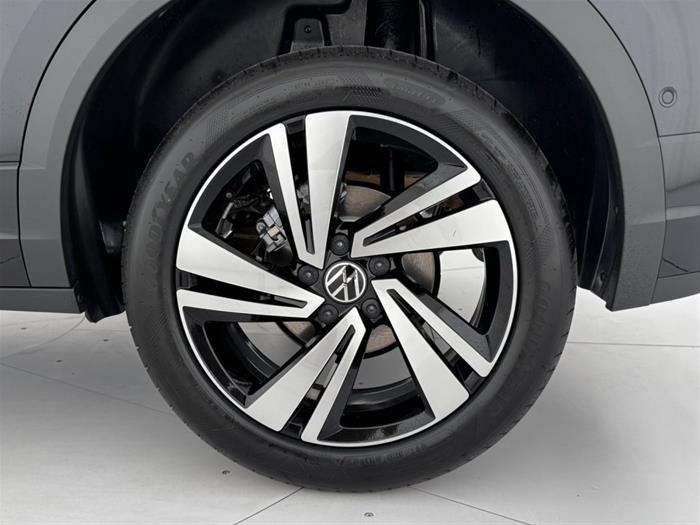 AutoVega - VOLKSWAGEN T-Roc | ID 38811