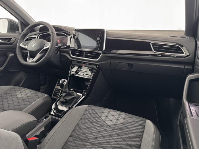 AutoVega - VOLKSWAGEN T-Roc | ID 38847