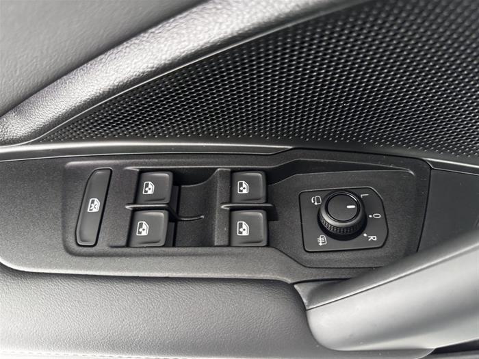 AutoVega - VOLKSWAGEN Tiguan | ID 38881