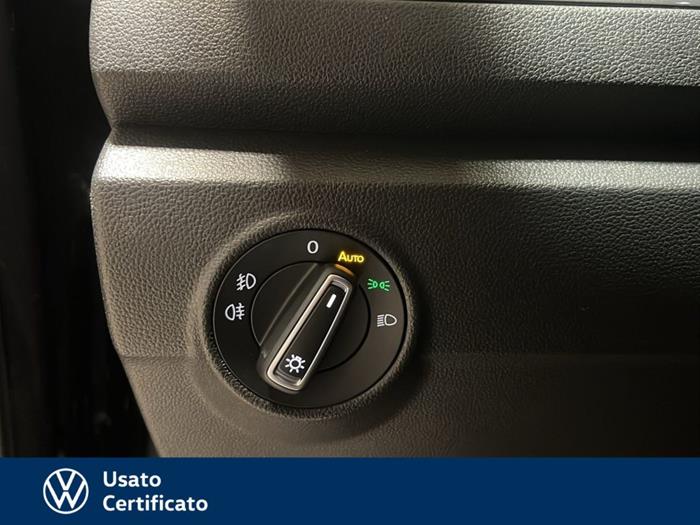 AutoVega - VOLKSWAGEN T-Roc | ID 38974