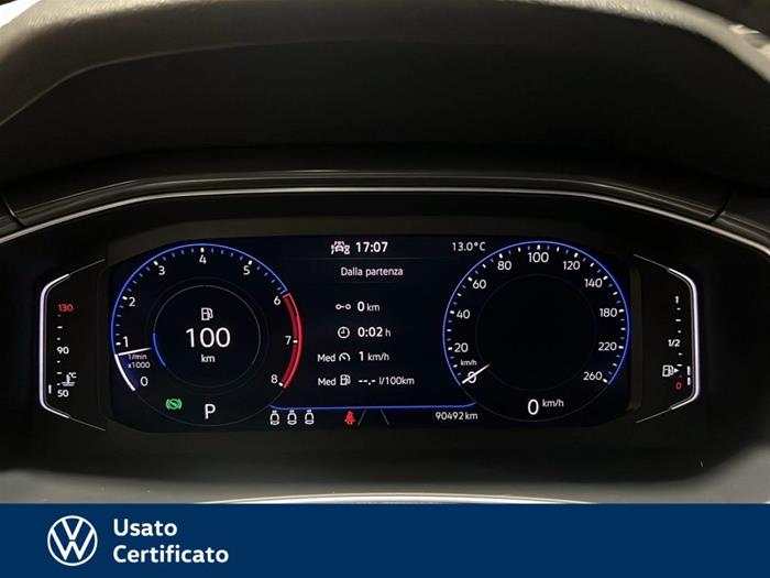 AutoVega - VOLKSWAGEN T-Roc | ID 38974