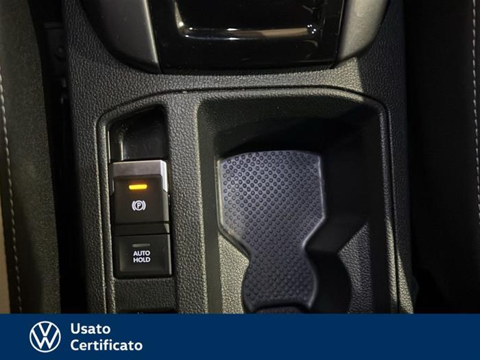 AutoVega - VOLKSWAGEN T-Roc | ID 38974