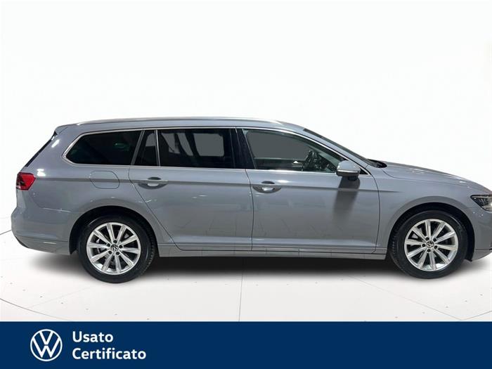 AutoVega - VOLKSWAGEN Passat Variant | ID 38983