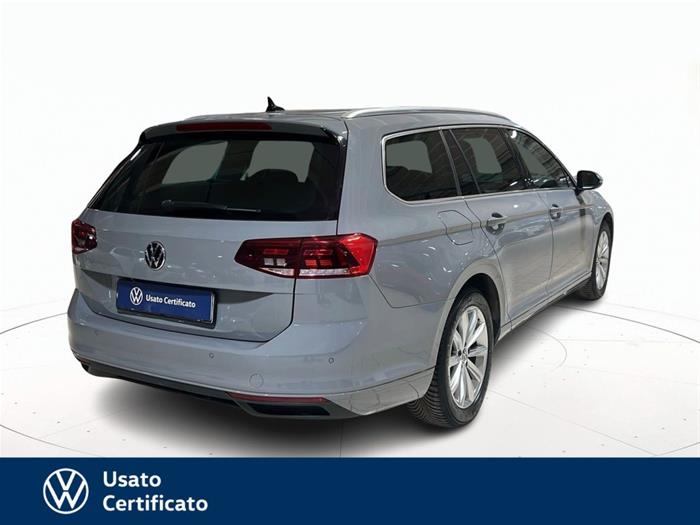 AutoVega - VOLKSWAGEN Passat Variant | ID 38983