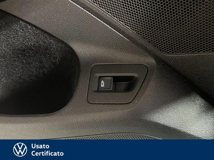 AutoVega - VOLKSWAGEN Passat Variant | ID 38983