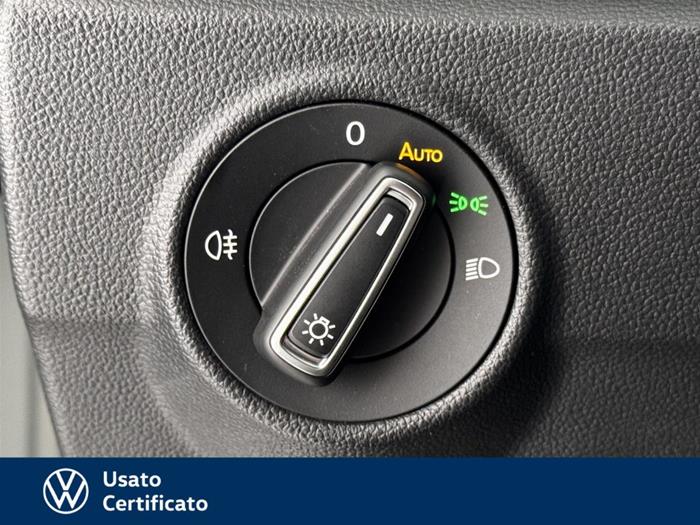 AutoVega - VOLKSWAGEN T-Roc | ID 38985