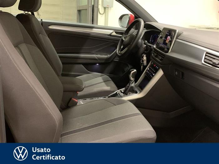 AutoVega - VOLKSWAGEN T-Roc | ID 38989