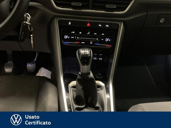 AutoVega - VOLKSWAGEN T-Roc | ID 38989