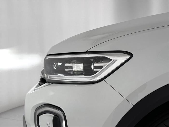 AutoVega - VOLKSWAGEN T-Roc | ID 39137