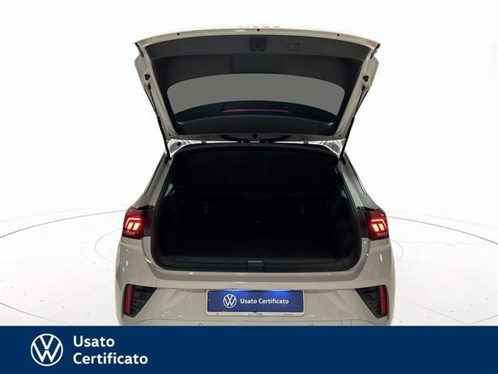 AutoVega - VOLKSWAGEN T-Roc | ID 39153