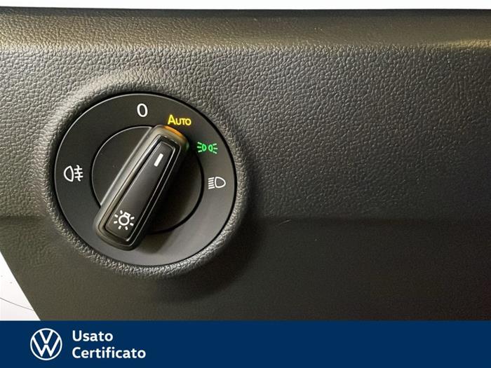 AutoVega - VOLKSWAGEN T-Roc | ID 39261