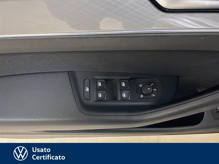 AutoVega - VOLKSWAGEN Passat Variant | ID 39272