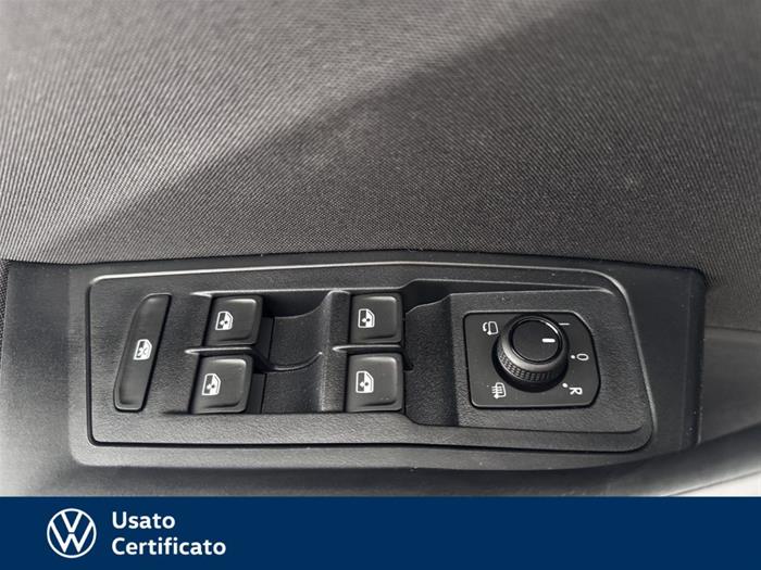 AutoVega - VOLKSWAGEN T-Roc | ID 39365