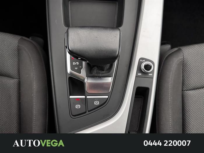 AutoVega - AUDI A4 | ID 39389