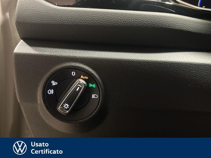 AutoVega - VOLKSWAGEN T-Roc | ID 39390