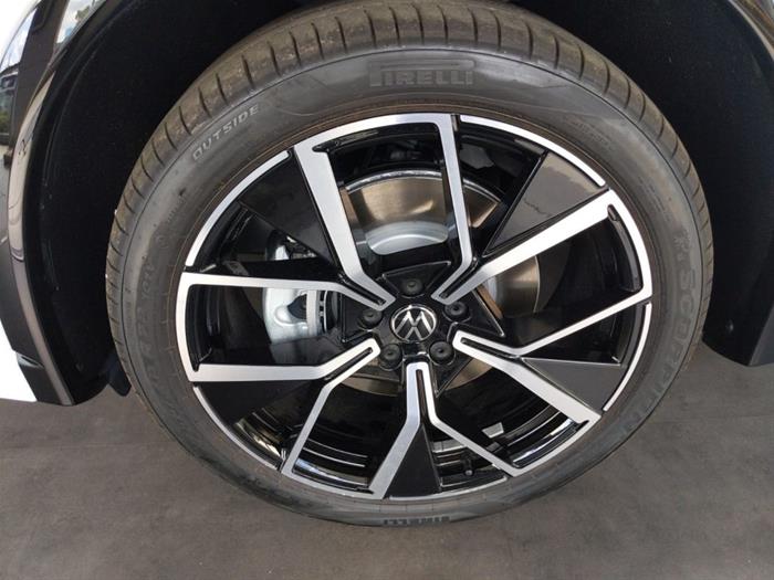 AutoVega - VOLKSWAGEN Tiguan | ID 39443