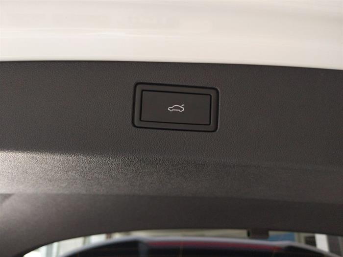 AutoVega - VOLKSWAGEN Tiguan | ID 39443