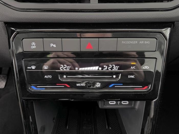 AutoVega - VOLKSWAGEN T-Cross | ID 39444