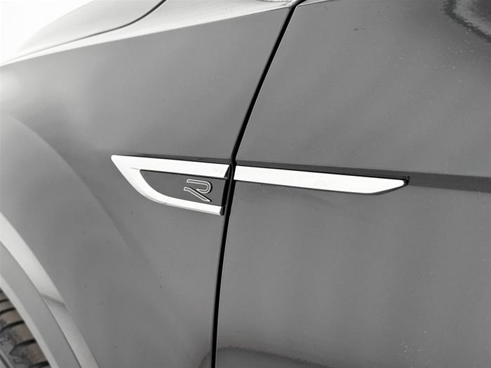 AutoVega - VOLKSWAGEN T-Roc | ID 39438