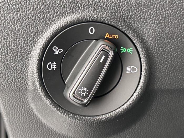 AutoVega - VOLKSWAGEN T-Roc | ID 39438