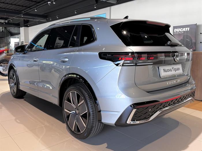 AutoVega - VOLKSWAGEN Tiguan | ID 39445