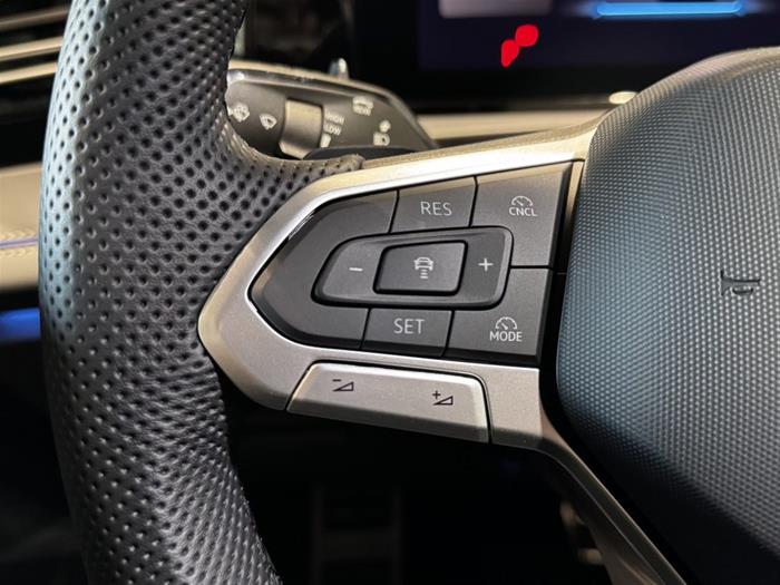 AutoVega - VOLKSWAGEN Tiguan | ID 39445